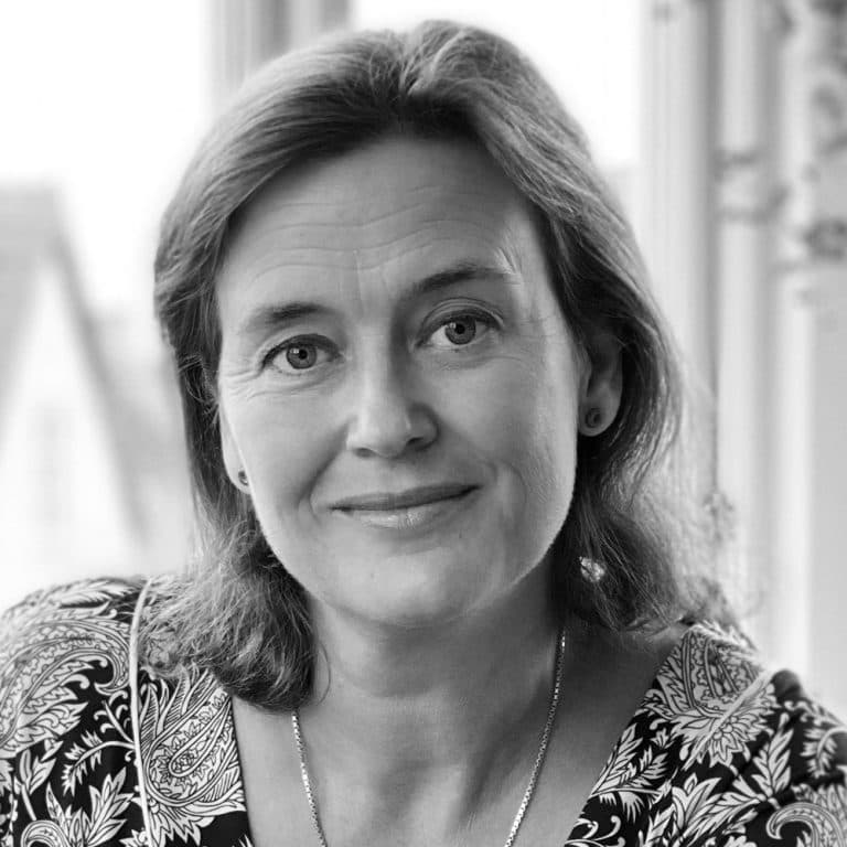 Dr. Lisa Norén